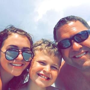 Meet your Posher, Chris melissa